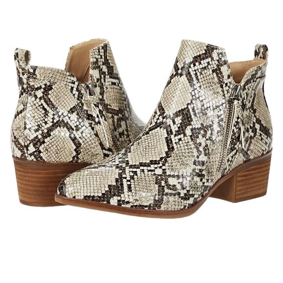 MIA Snakeskin Pointed Toe Short Heel Ankle Bootie Boots Size 8.  B67 - Picture 2 of 8